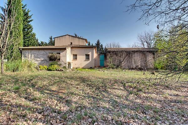 A VENDRE EN EXCLUSIVITÉ ! TRANS-EN-PROVENCE Idéal Investisseur : Domaine de 5 075 m² Divisible ? Zone Uc