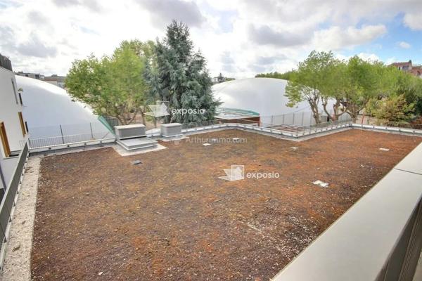 Location                                                      Appartement
                        
                     3 pièces                      62 m2                     à Asnières-sur-Seine