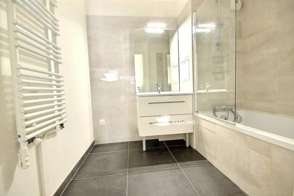 Location                                                      Appartement
                        
                     3 pièces                      62 m2                     à Asnières-sur-Seine