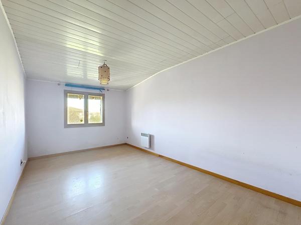 MAISON T4 149 M² À RÉNOVER – JARDIN – TERRASSE – 2 PARKINGS – SAINT-JORY (31790)