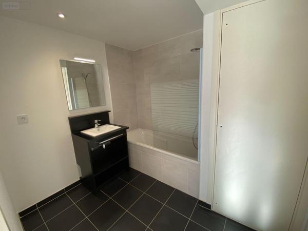 Appartement à louer à Bruz en Ille-et-Vilaine (35170), ref : 11803/2397