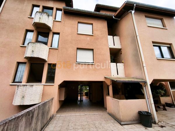 Vente
                Appartement60,43 m² - 3 Pièces -
                    MONT DE MARSAN (40000)