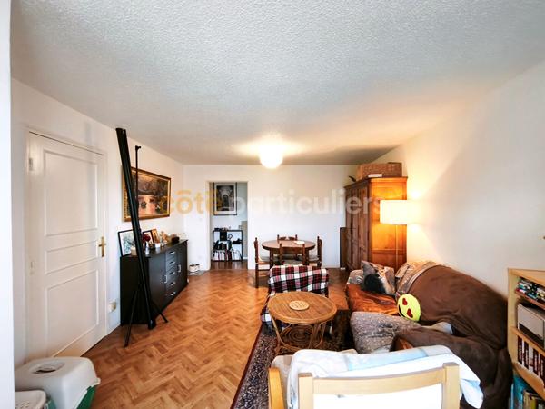 Vente
                Appartement60,43 m² - 3 Pièces -
                    MONT DE MARSAN (40000)