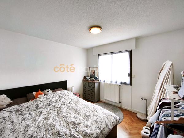 Vente
                Appartement60,43 m² - 3 Pièces -
                    MONT DE MARSAN (40000)