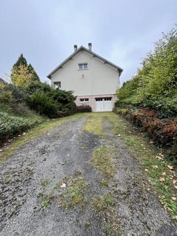 Maison à vendre |                                       Châteaumeillant |                                        4 pièces  |  120 m²