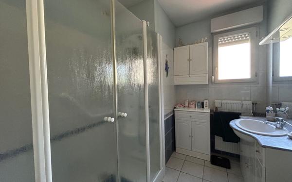 Appartement à vendre    4 pièces •  Vienne