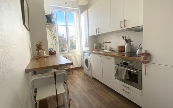 Appartement à louer    3 pièces • 54 m2 Oullins