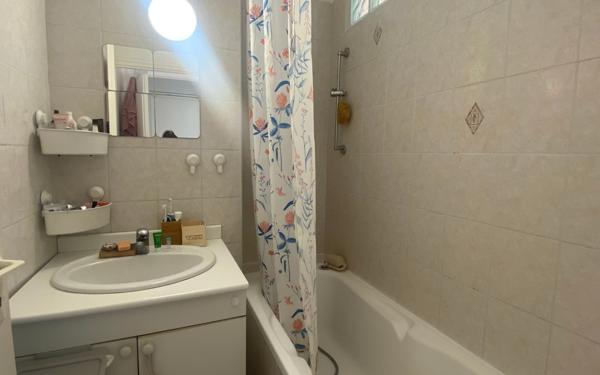 Appartement à louer    3 pièces • 54 m2 Oullins