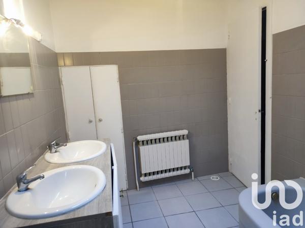 Maison à vendre 6 pièces 178 m² Mansle-les-Fontaines