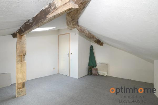 🏡 Charmante maison de village située dans un hameau près d'Étagnac (Charente) – Idéale résidence principale ou investissement locatif 🌳