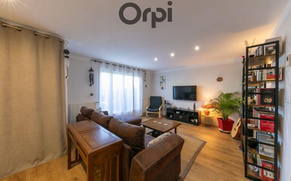 Maison à vendre    4 pièces • 106 m2 Saint-Estève