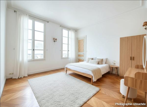 Hotel de ville - 3 pièces avec ascenseur à rénover - calme