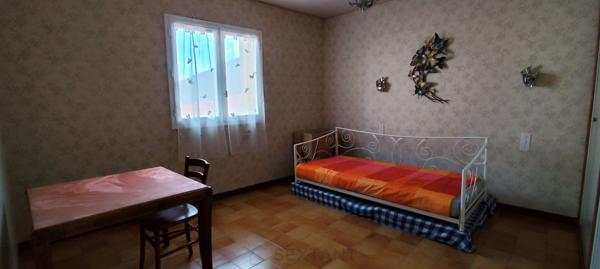 Maison de village avec terrasse et garage