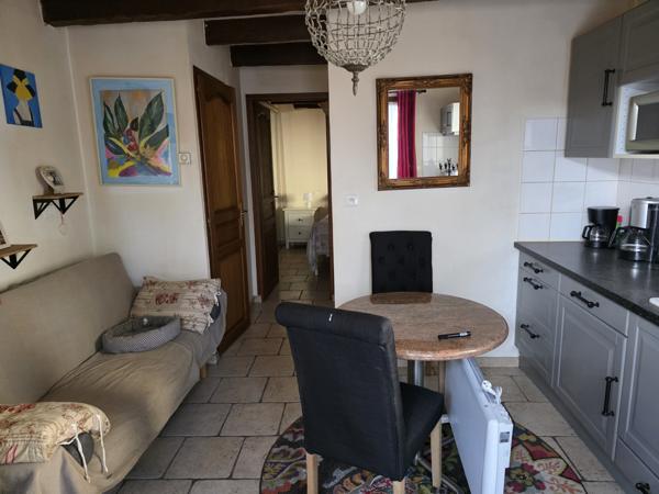 Milly-la-Forêt (91490) Ensemble immobilier de caractère – 3 logements indépendants