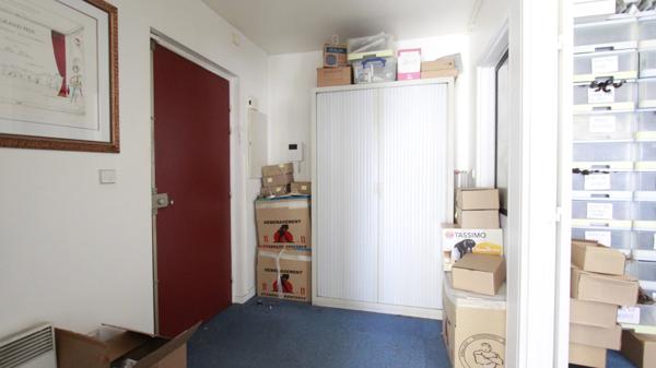 Murs occupés de 61,75 m2 PARIS 20EME ARRONDISSEMENT (75)