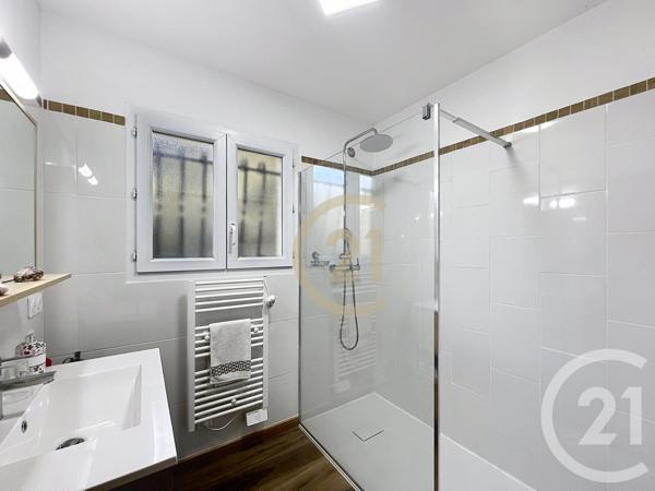 Maison à vendre  5 pièces - 104,20 m2 UZES - 30