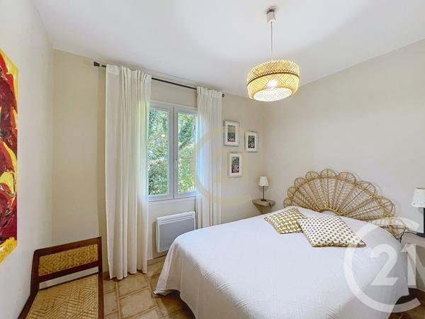 Maison à vendre  5 pièces - 104,20 m2 UZES - 30