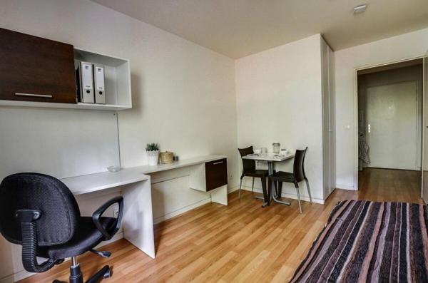 INVESTISSEMENT LOCATIF – PARIS 18EME ARRONDISSEMENT -  Résidence Studea Jean Cocteau - 5,75%  de rentabilité.