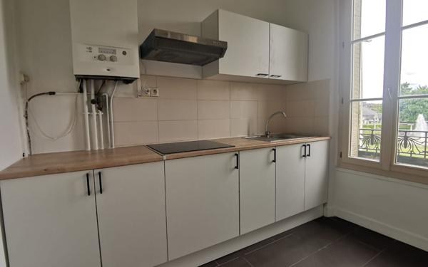 Appartement à louer    4 pièces •  Melun