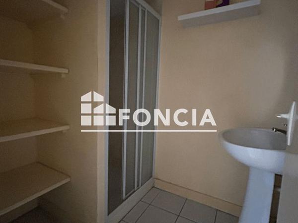 Location Maison 3 pièces 49.8 m² - 70 RUE DE L'ECHASSIER Cognac 16100