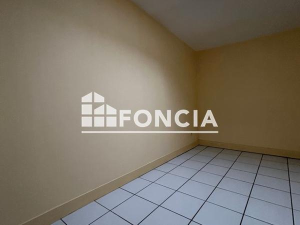 Location Maison 3 pièces 49.8 m² - 70 RUE DE L'ECHASSIER Cognac 16100