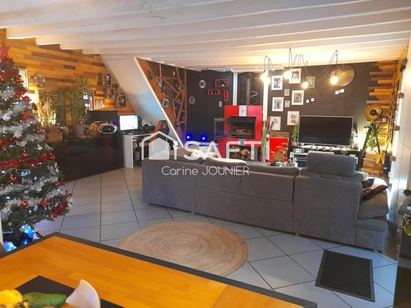 Opportunité! Belle maison habitable à finir de rénover