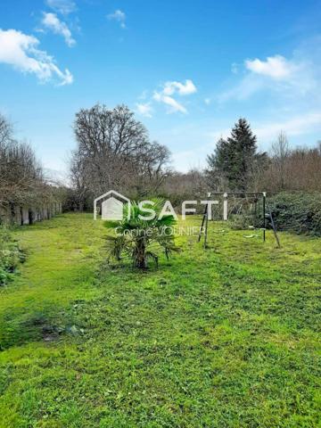 Opportunité! Belle maison habitable à finir de rénover