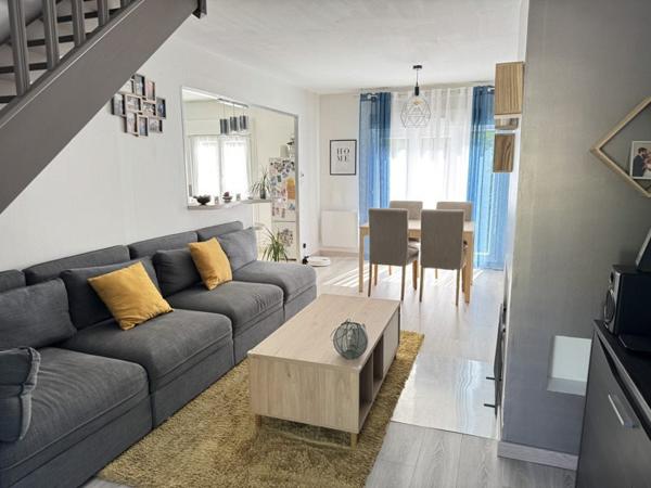 Maison à vendre 300 000 € Vauréal 6 p 97 m² DPE C