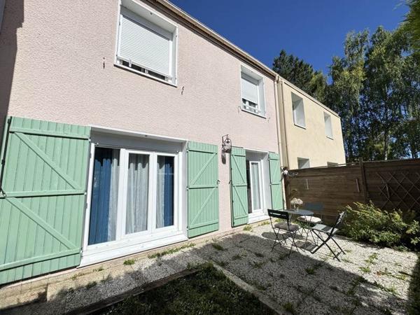 Maison à vendre 300 000 € Vauréal 6 p 97 m² DPE C