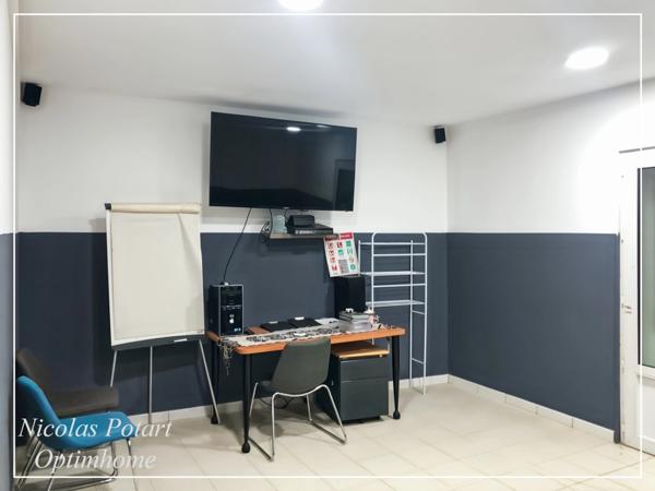 Local commercial en plein cœur de Clermont avec jardin et cours