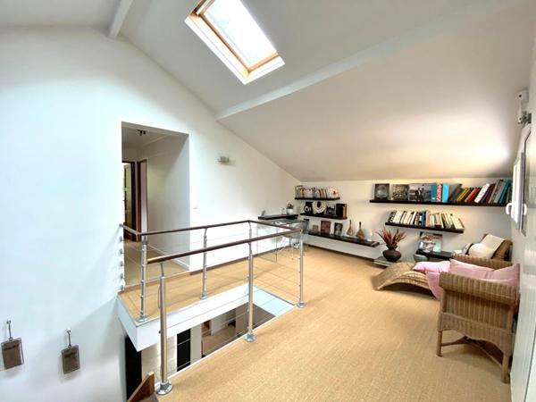 Maison Gometz Le Chatel 7 pièce(s) 186 m2