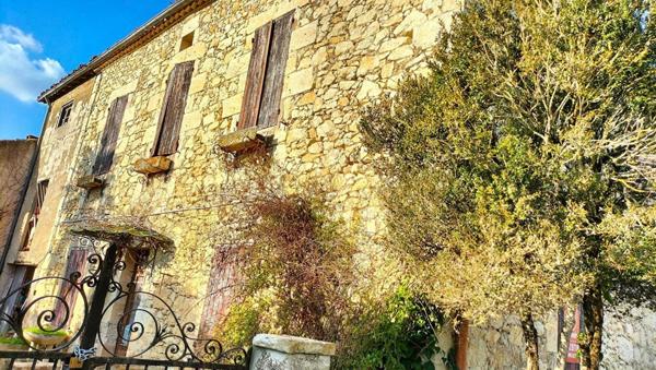 Maison pierre 220m² Lectoure (32700) 8 pieces