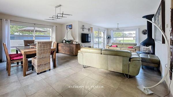 Maison - 7 pièces - 146m2