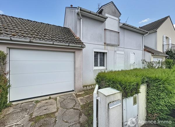 À vendre - Maison mitoyenne 2 côtés, 4 pièces située à Sully-sur-Loire (45600)