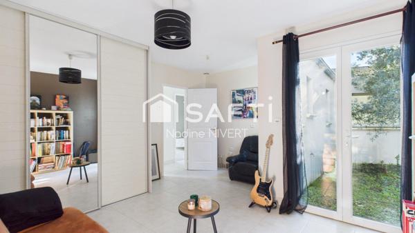 Maison plain-pied 173M2, 4 chambres,bureau, garage 26M2, jardin