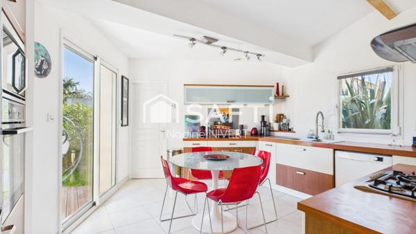 Maison plain-pied 173M2, 4 chambres,bureau, garage 26M2, jardin