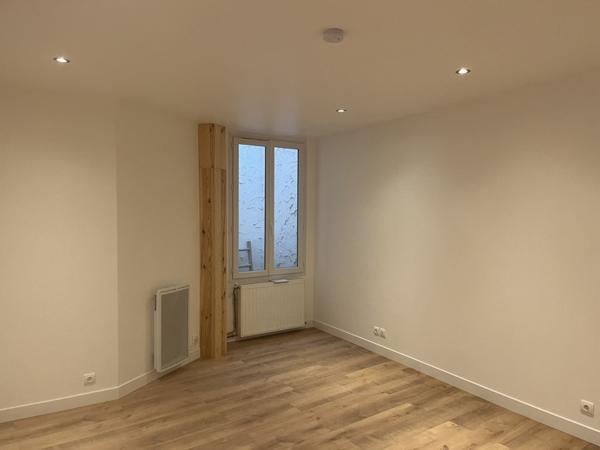 Appartement à louer |  Chalais |  2 pièces | 48 m²