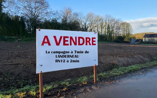 Terrain à vendre    Lanneuffret