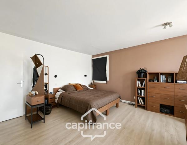 🏡 NOISIEL – SECTEUR RECHERCHÉ PROCHE DU CHÂTEAU - APPARTEMENT 3/4 P - 86 m2 - STATIONNEMENT-