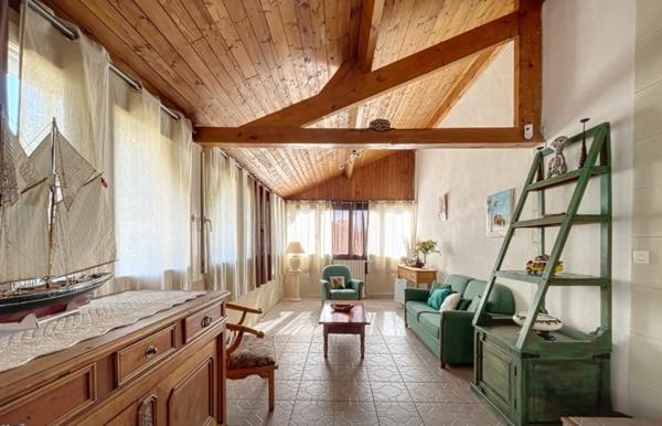 Maison à vendre |  Bourré |  6 pièces | 225 m²