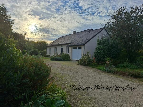 Maison à vendre 4 pièces AMBRIERES LES VALLEES (53)
