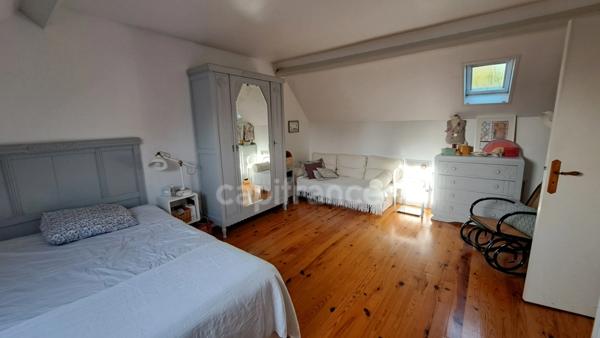 Maison à vendre 8 pièces proche de SOISSONS (02)