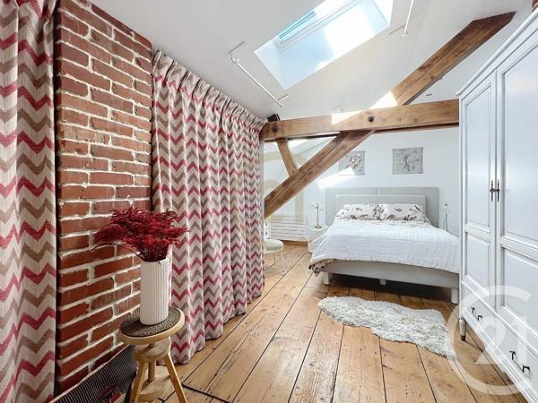 Appartement F5 à vendre  5 pièces - 127,30 m 2   BELFORT  - 90