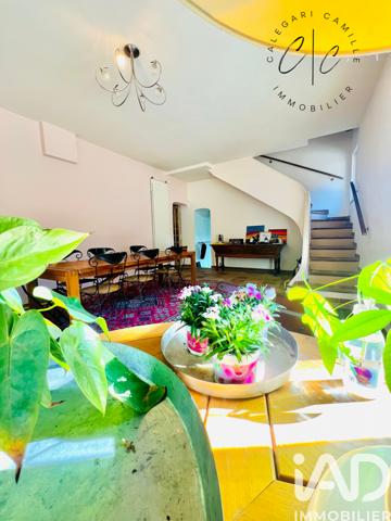 Maison à vendre 10 pièces 265 m² Le Revest-les-Eaux