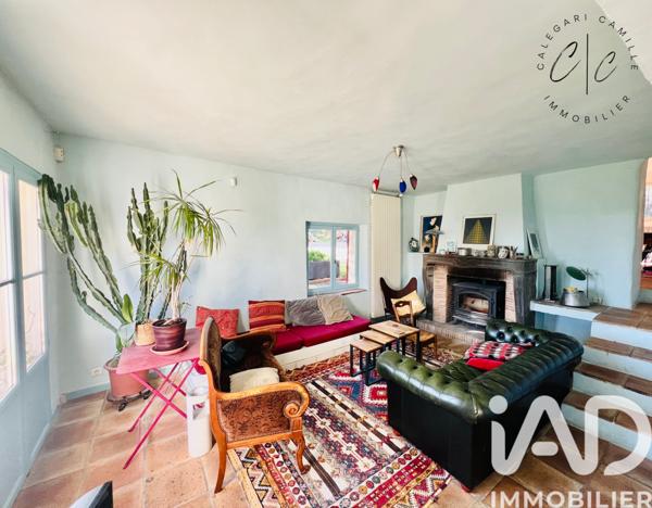 Maison à vendre 10 pièces 265 m² Le Revest-les-Eaux