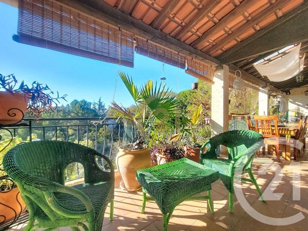 Maison à vendre  6 pièces - 197 m2 DRAGUIGNAN - 83