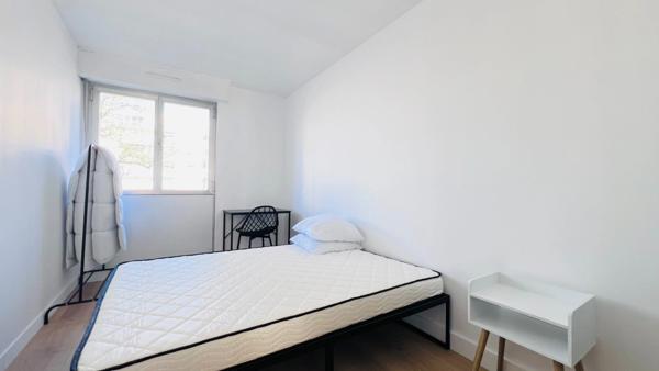 Dpt Finistère (29), à vendre QUIMPER Ouest - appartement rénové meublé T6 de 97 m² habitable - deux loggias -Cave