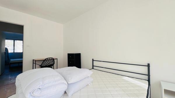 Dpt Finistère (29), à vendre QUIMPER Ouest - appartement rénové meublé T6 de 97 m² habitable - deux loggias -Cave