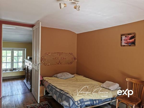OULLINS CENTRE – 5 CHAMBRES - BUREAUX - GRAND JARDIN