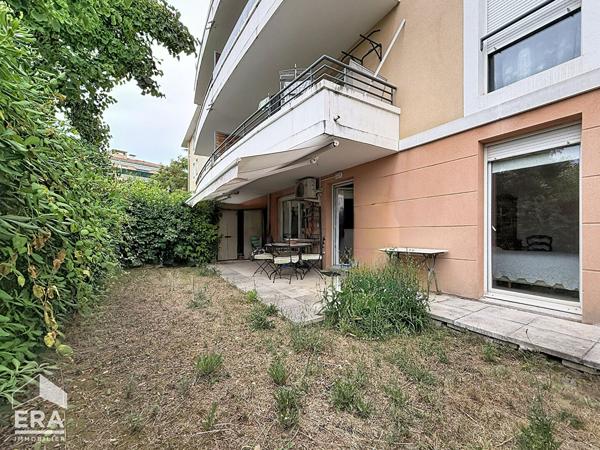 Vente appartement T3 rez-de-jardin St Jérôme 13013 place de parking privée